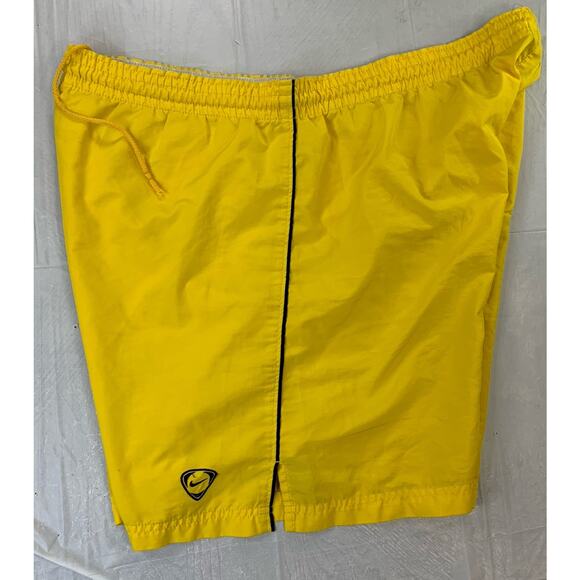 Nike Shorts Mens L Yellow Dri-FIT Basketball Athletic Training Running Soccer - Picture 1 of 7